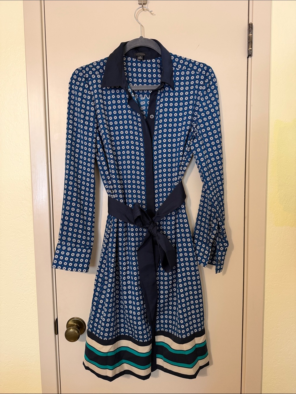 Ann Taylor Navy and Blue Printed Long-Sleeve Shirt Dress with Tie Waist